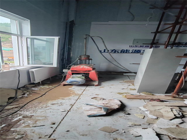 东昌地基基础下沉墙体裂缝加固注浆顶升施工